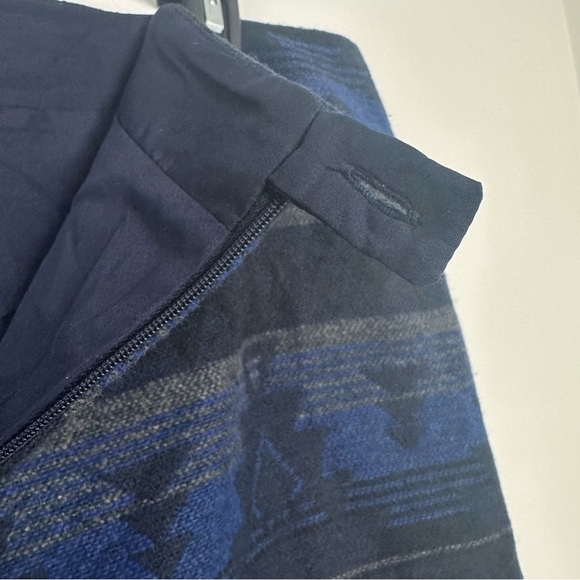 Dalia Collection Skirt Size 12 Blue Wool Blend Asymmetrical Aztec Western Rodeo - Picture 7 of 12